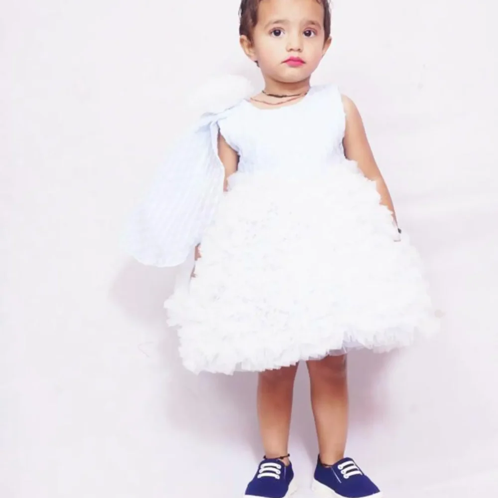 Tweety Girls Midi/Knee Length Party Dress  (White, Sleeveless)
